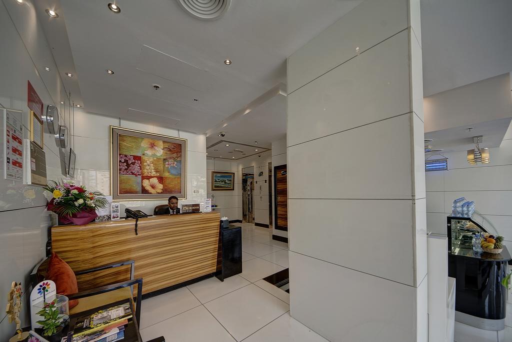 Rayan Hotel Corniche Szardża Zewnętrze zdjęcie