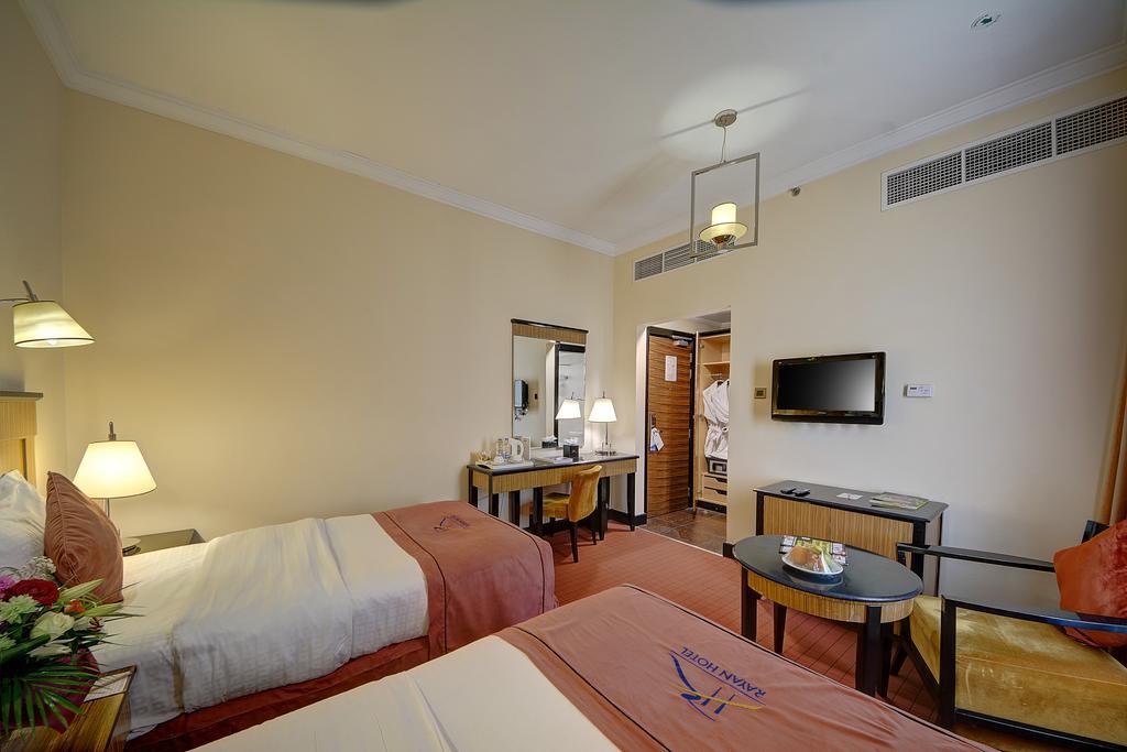 Rayan Hotel Corniche Szardża Zewnętrze zdjęcie