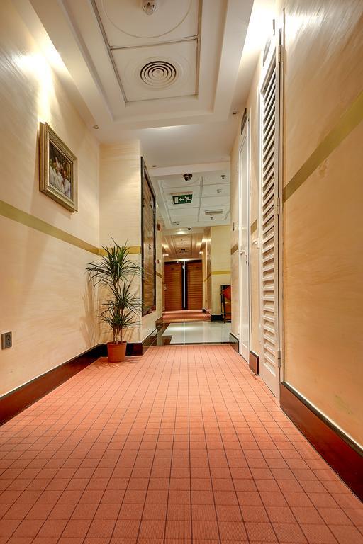 Rayan Hotel Corniche Szardża Zewnętrze zdjęcie